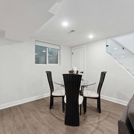 Modern 3Br Suites Ottawa Bagian luar foto