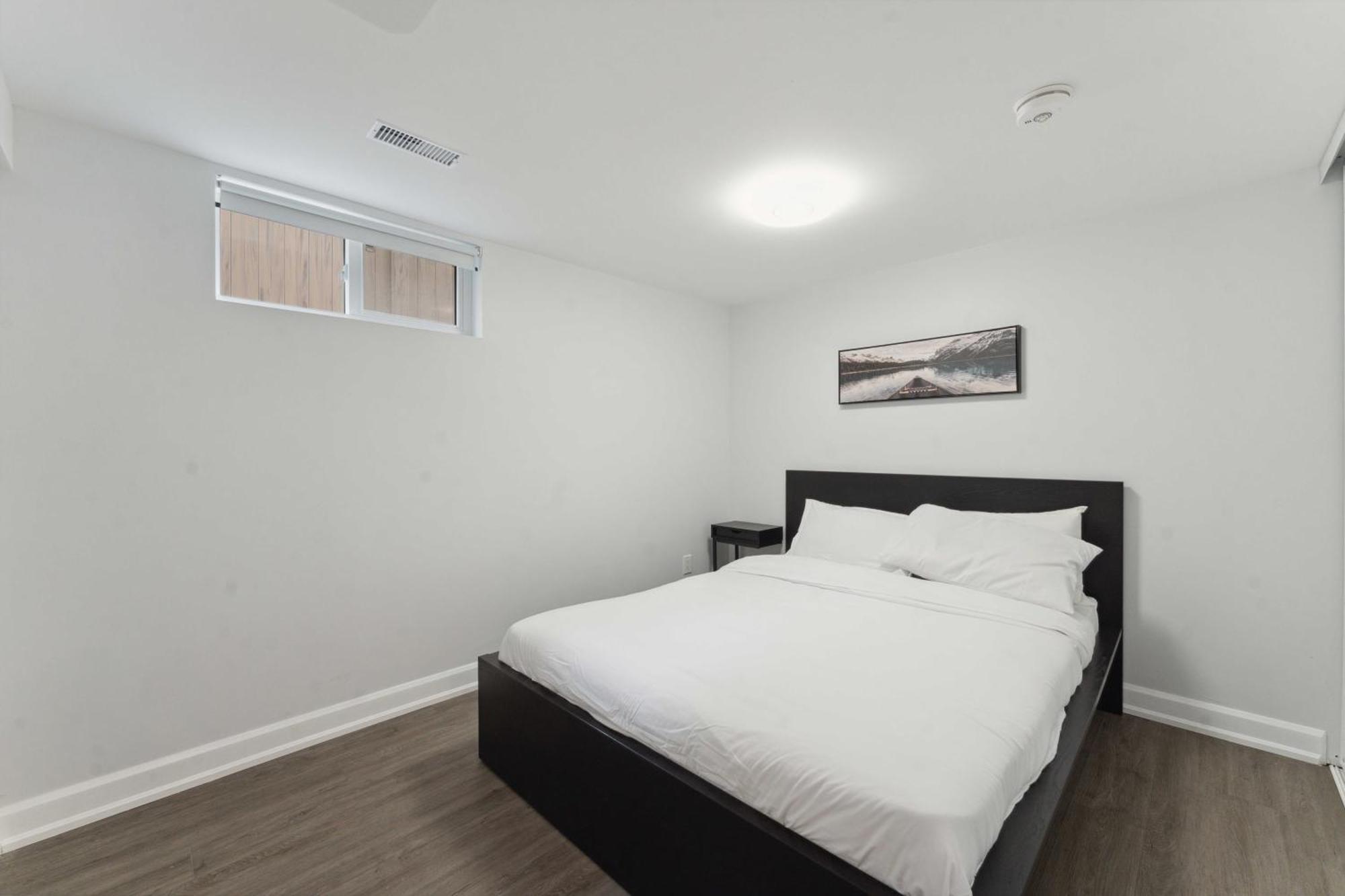 Modern 3Br Suites Ottawa Bagian luar foto