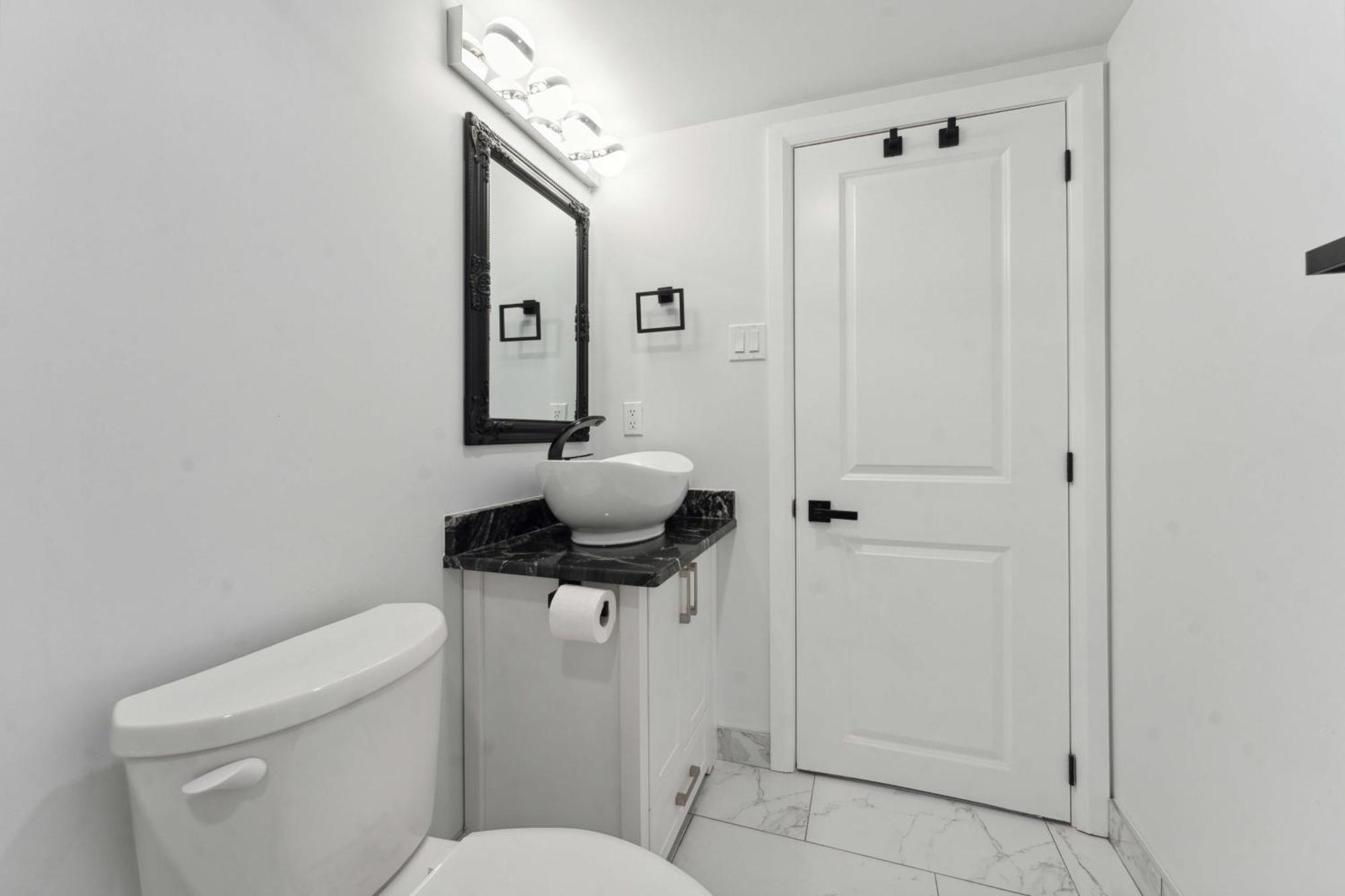 Modern 3Br Suites Ottawa Bagian luar foto