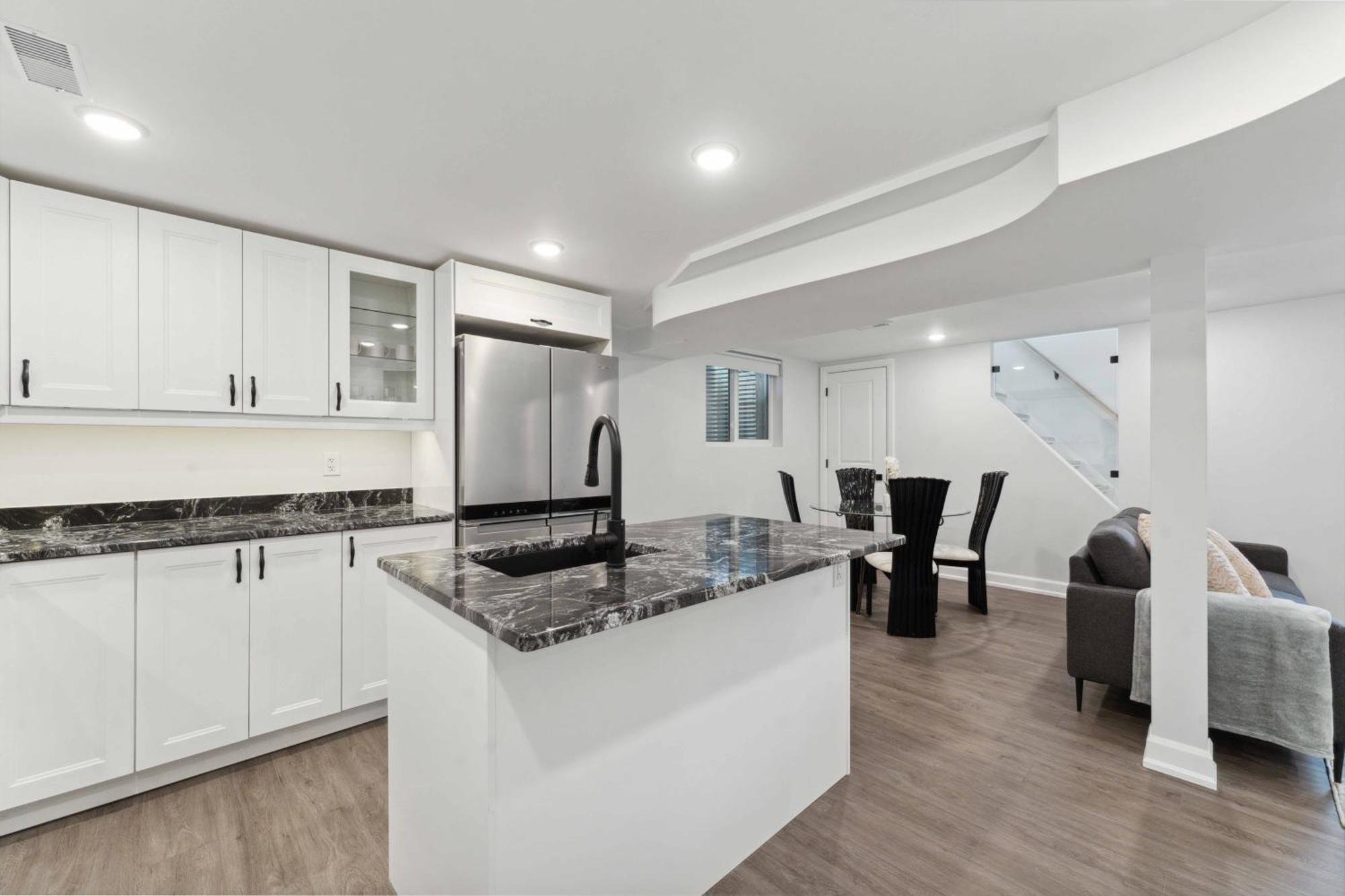 Modern 3Br Suites Ottawa Bagian luar foto